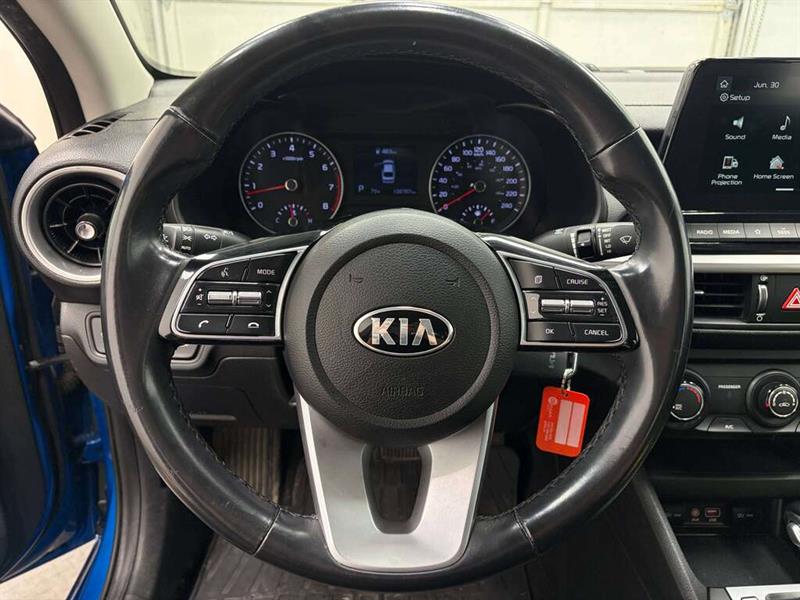 kia Forte 2021 - 19