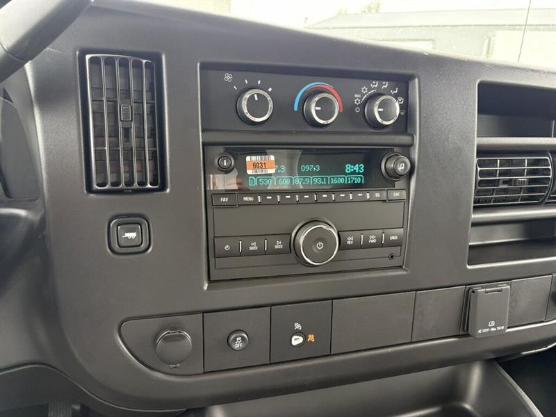 gmc Savana 2026 - 22