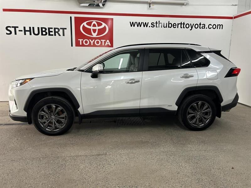 toyota RAV4 2025 - 2