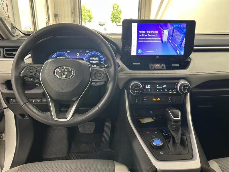 toyota RAV4 2025 - 11