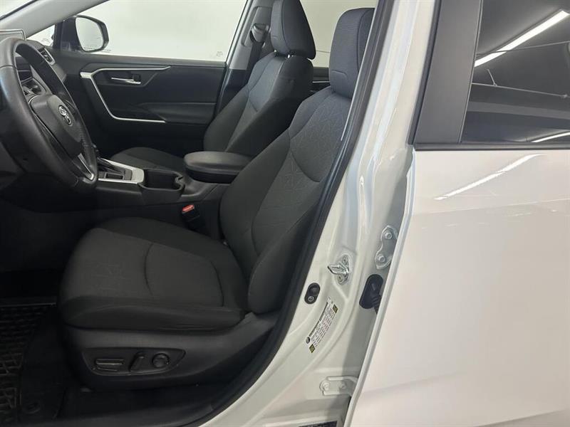 toyota RAV4 2023 - 12