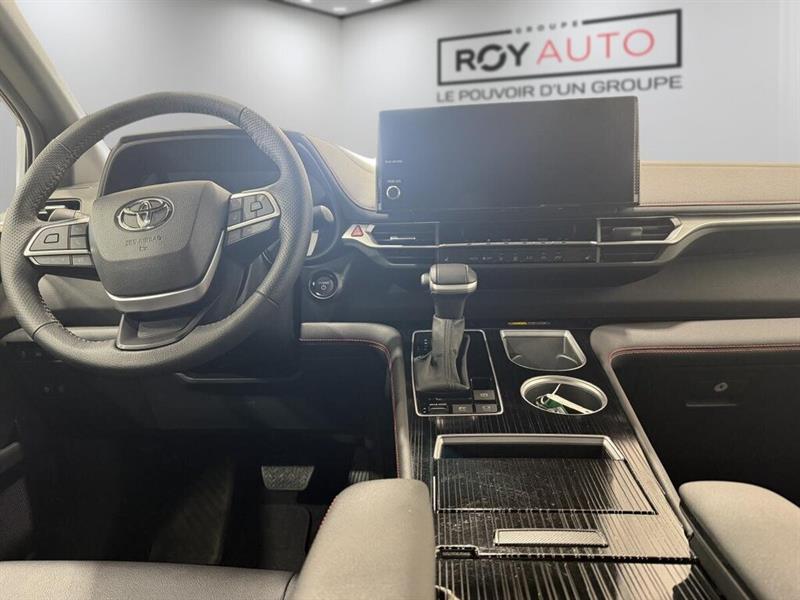 toyota Sienna 2025 - 9
