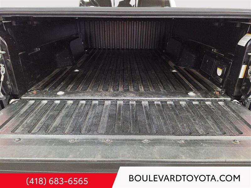 toyota Tacoma 2023 - 23