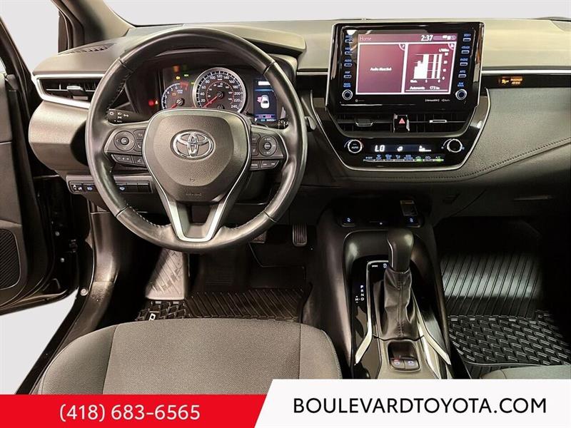 toyota Corolla 2022 - 17