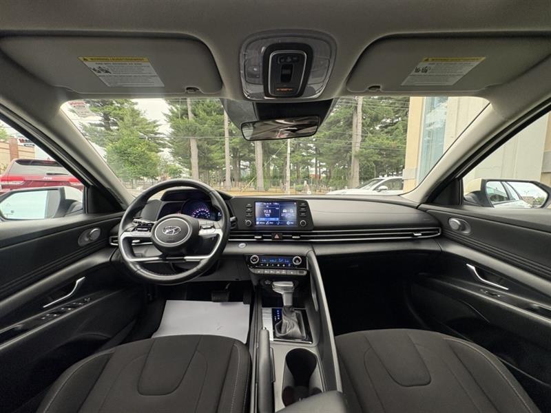 hyundai Elantra 2021 - 19