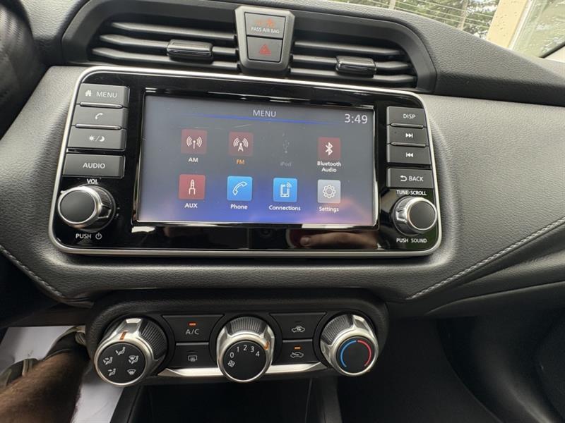 nissan Versa 2021 - 13