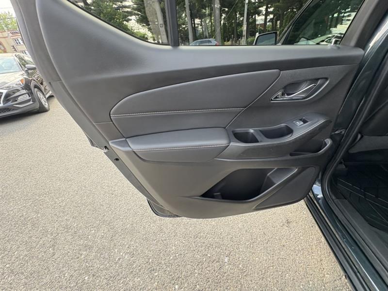 chevrolet Traverse 2021 - 21