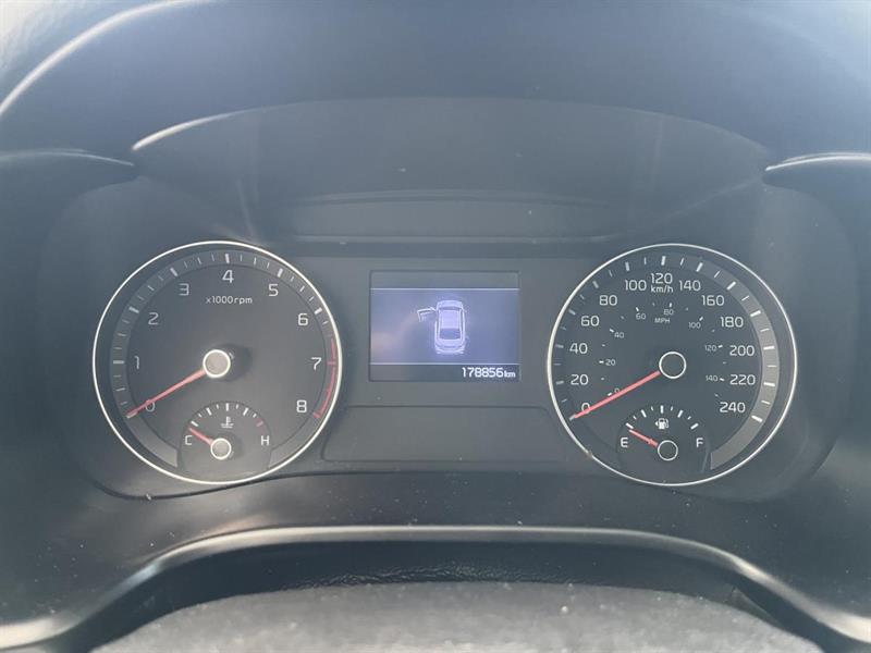 kia Forte 2019 - 16