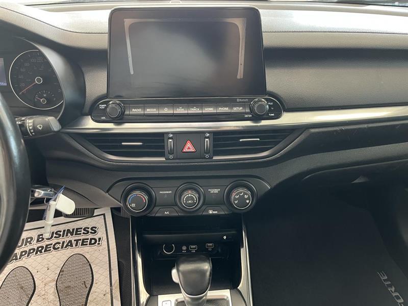 kia Forte 2019 - 19