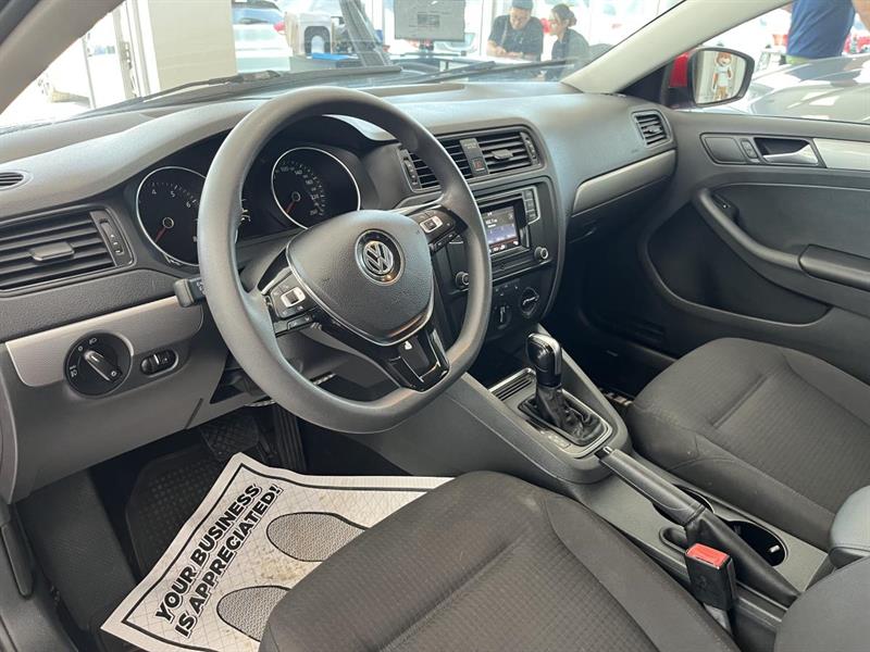 volkswagen Jetta 2017 - 10