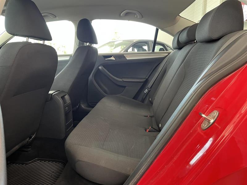 volkswagen Jetta 2017 - 19