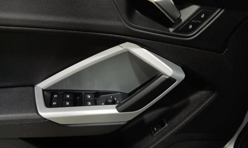 audi Q3 2022 - 16