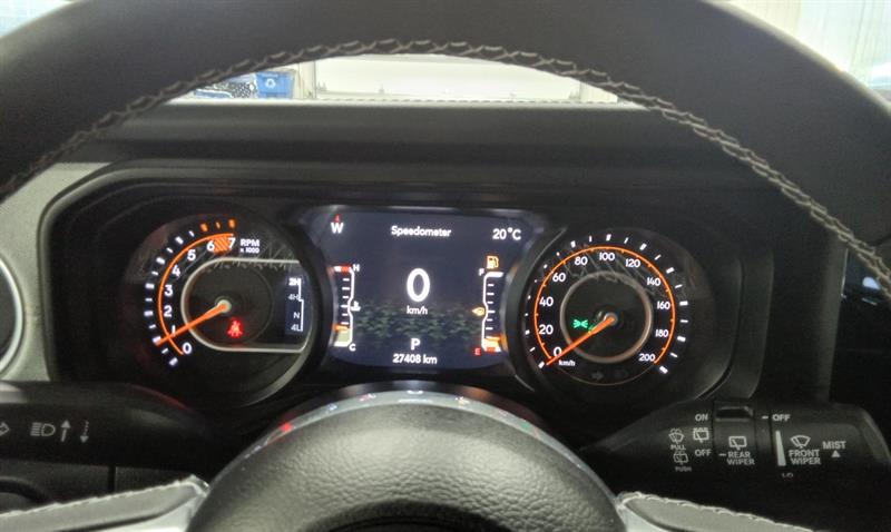 jeep Wrangler 2025 - 18