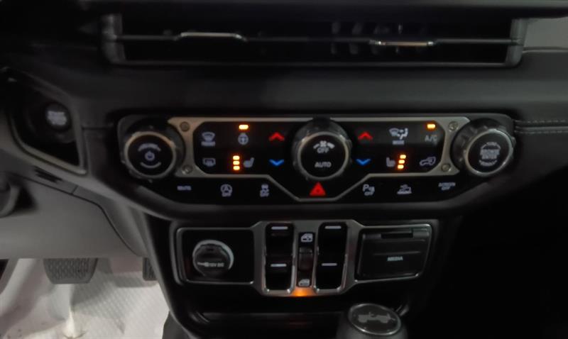 jeep Wrangler 2025 - 27