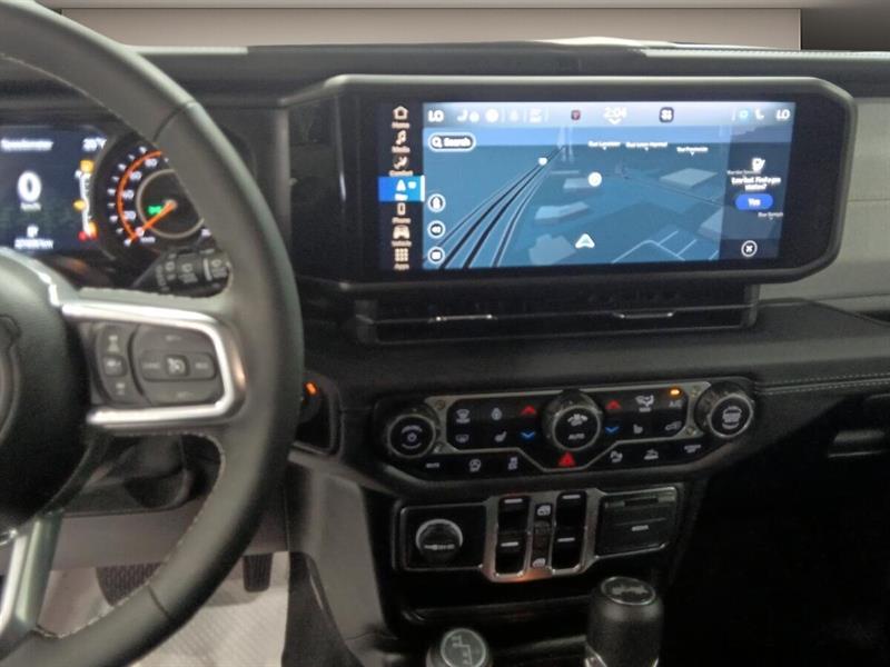 jeep Wrangler 2025 - 31