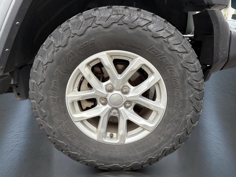 jeep Wrangler 2023 - 12