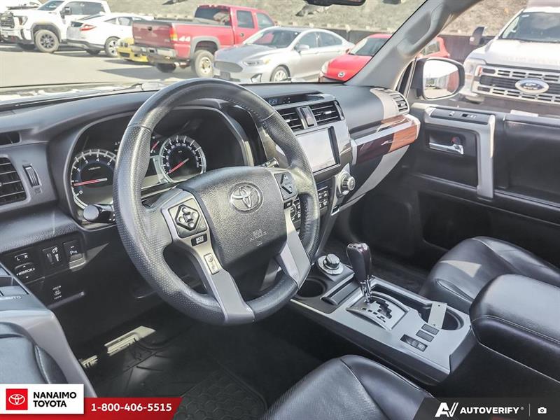 toyota 4Runner 2018 - 12