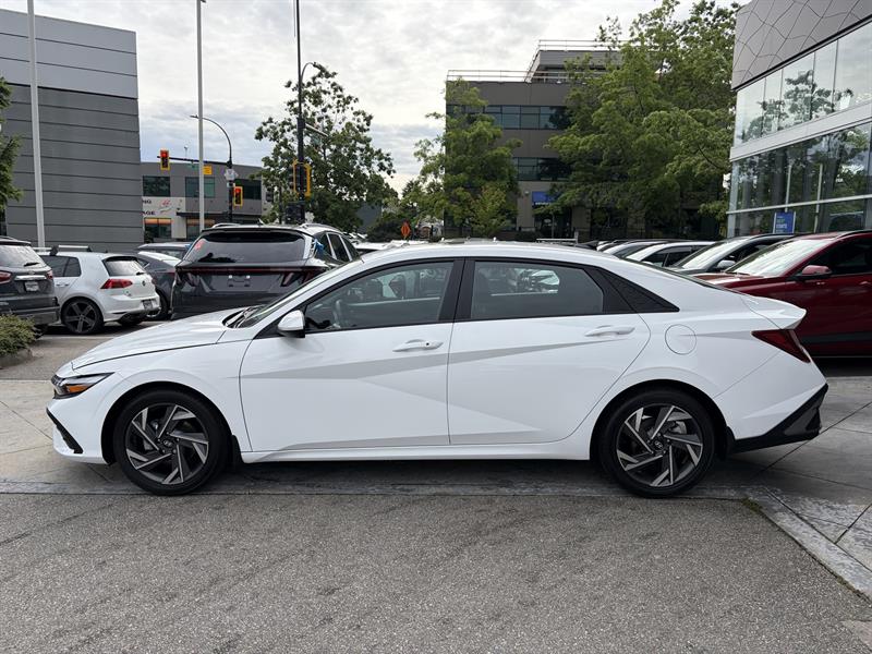 hyundai Elantra 2024 - 2