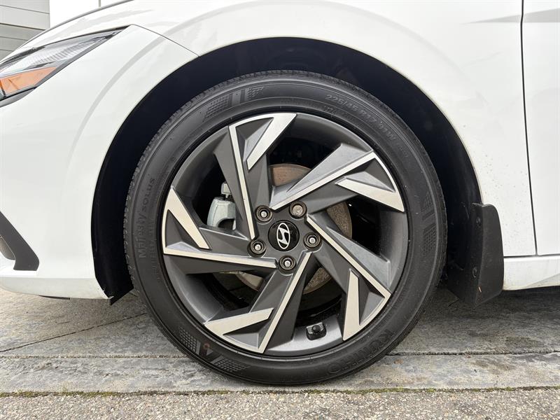 hyundai Elantra 2024 - 25