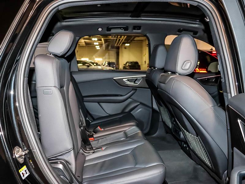 audi Q7 2022 - 16