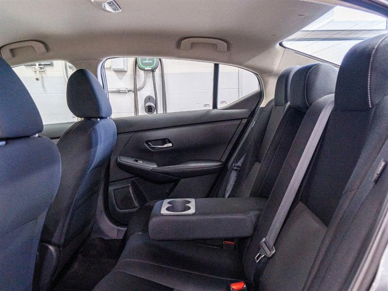 nissan Sentra 2021 - 23