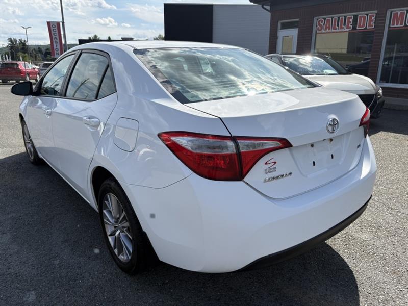 toyota Corolla 2015 - 8