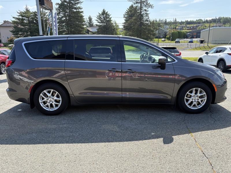 chrysler Grand Caravan 2022 - 5