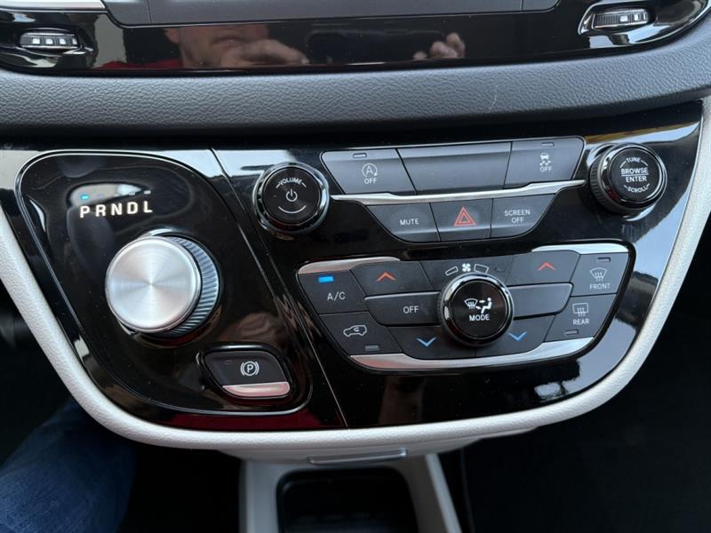 chrysler Grand Caravan 2022 - 21