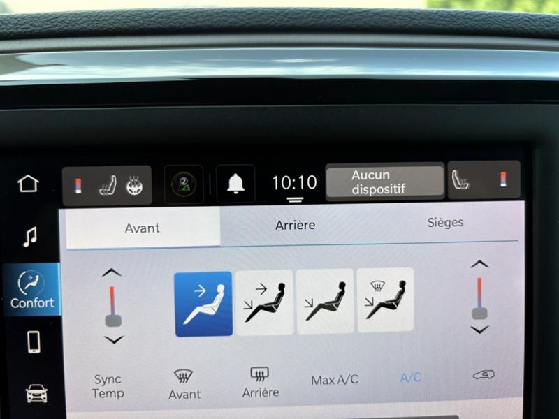chrysler Grand Caravan 2022 - 25