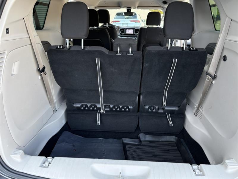 chrysler Grand Caravan 2022 - 32