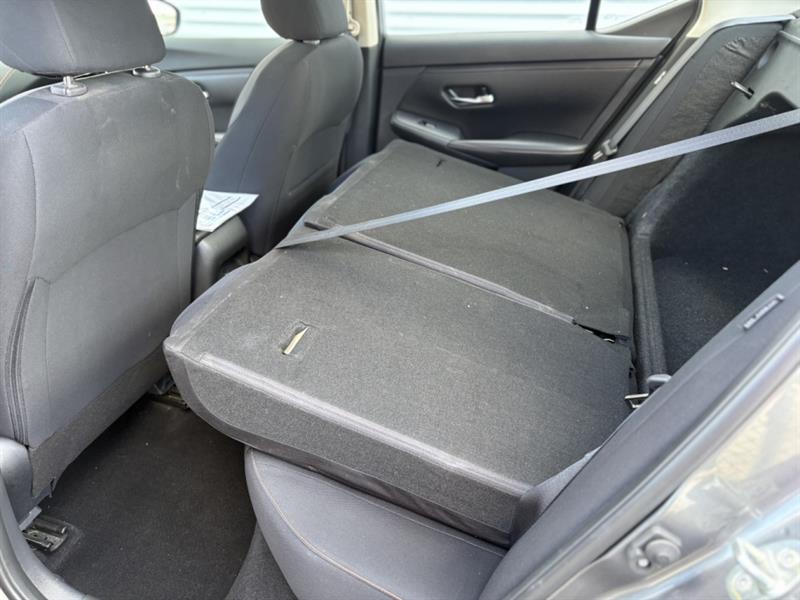 nissan Sentra 2022 - 31