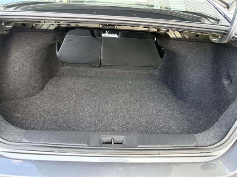 nissan Sentra 2022 - 32