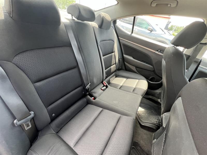 hyundai Elantra 2017 - 24