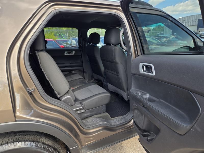 ford Explorer 2015 - 14