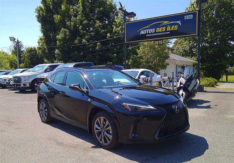 lexus UX 2025