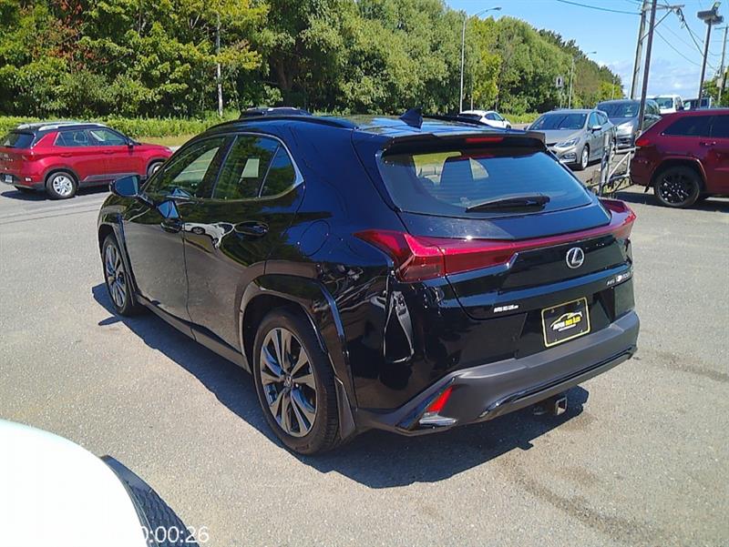 lexus UX 2025 - 14