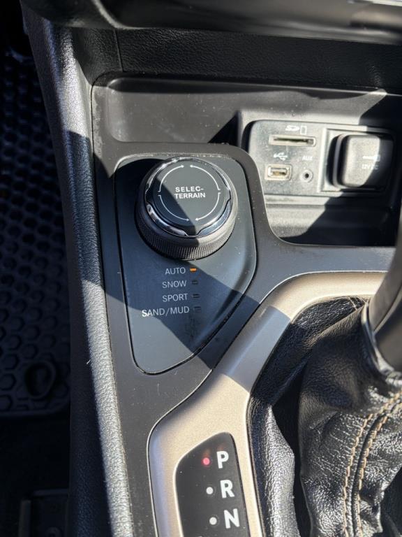 jeep Cherokee 2015 - 8