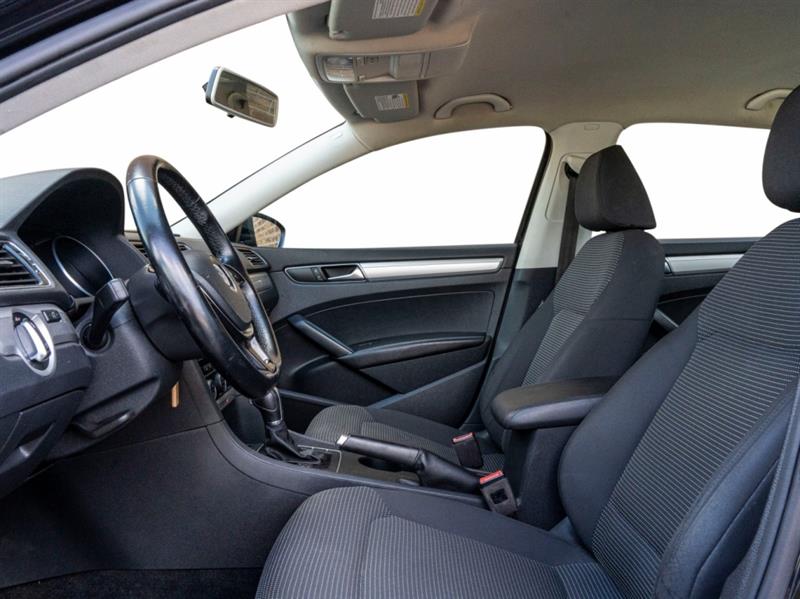 volkswagen Passat 2018 - 21