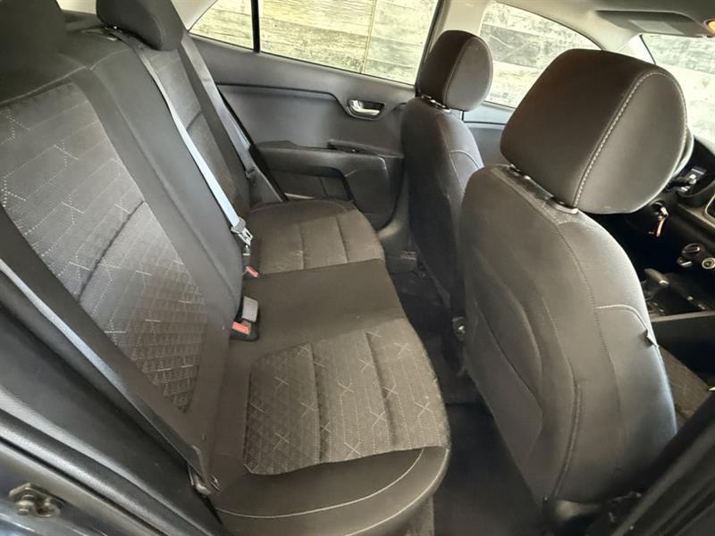 kia Rio 5 portes 2021 - 18