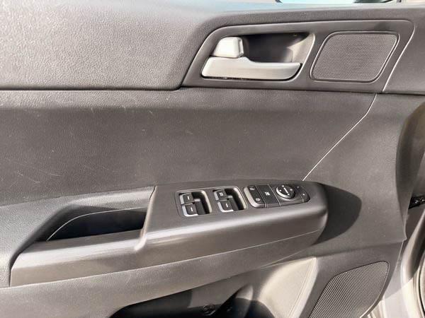 kia Sportage 2018 - 11