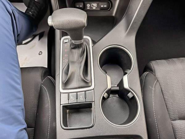 kia Sportage 2018 - 24