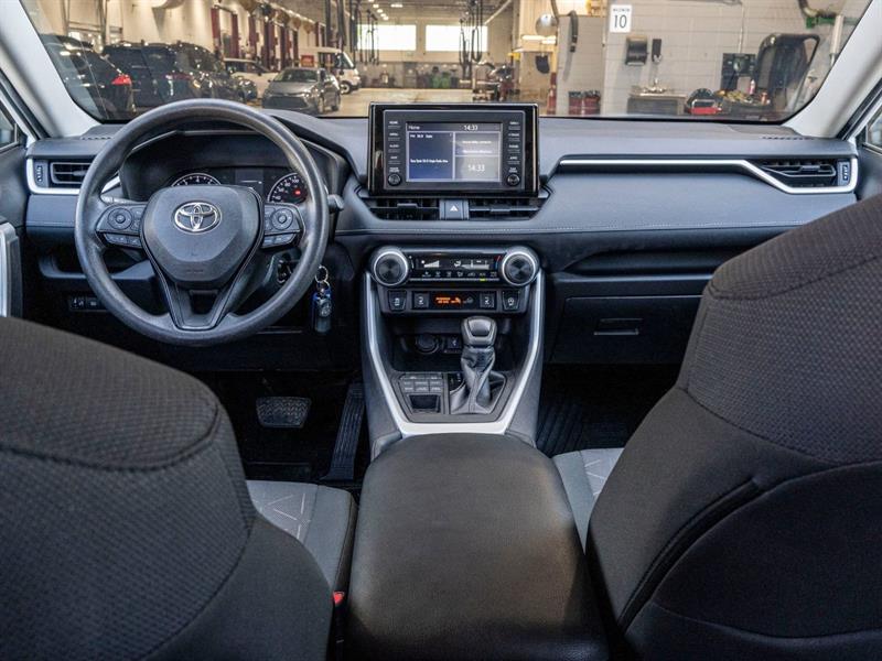 toyota RAV4 2021 - 24