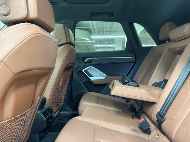audi Q3 2023 - 16