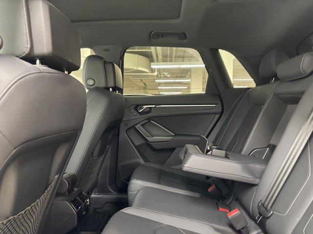 audi Q3 2023 - 16