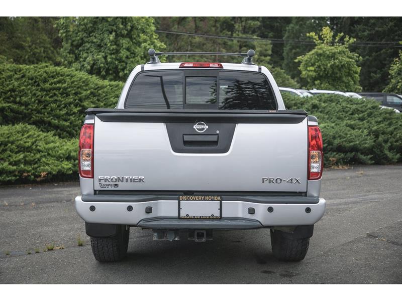 nissan Frontier 2019 - 8
