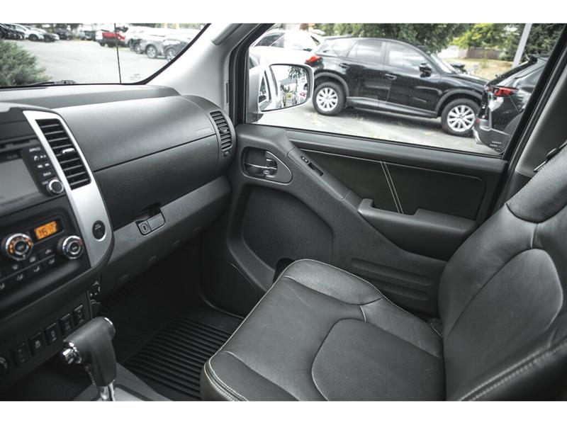 nissan Frontier 2019 - 40