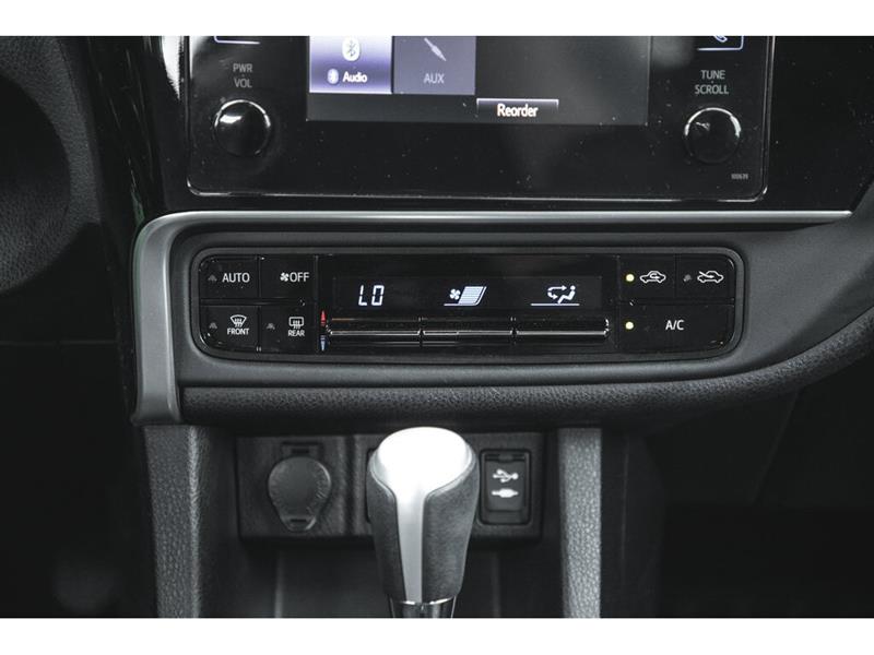 toyota Corolla 2017 - 25