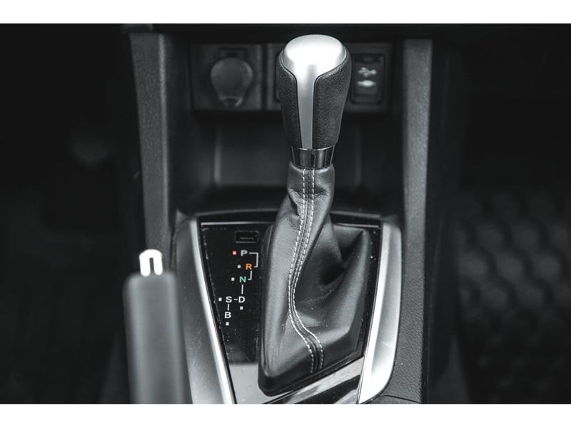 toyota Corolla 2017 - 26
