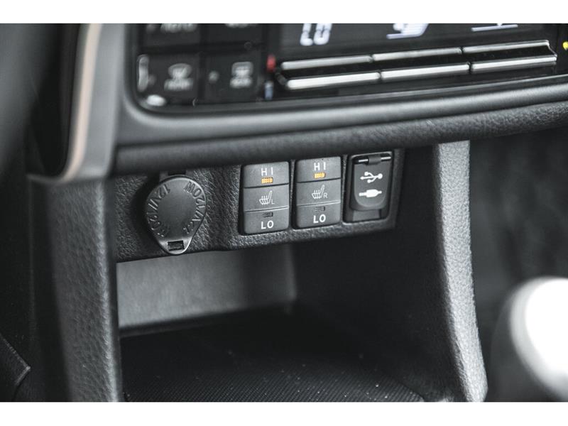 toyota Corolla 2017 - 34