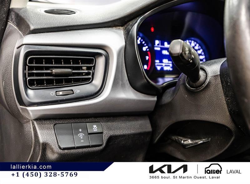 2020 Kia Rio - Image 20